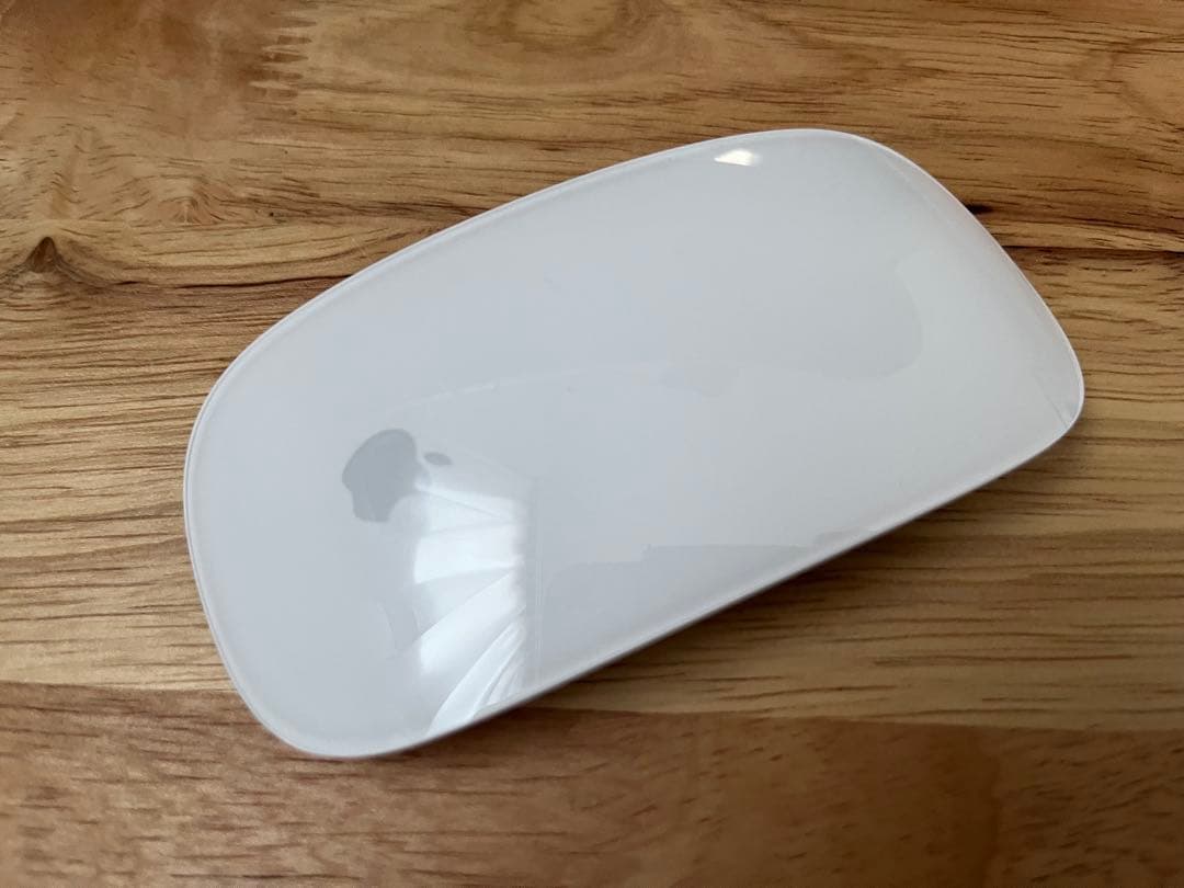 iMac 21.5インチ シルバー 本体 + キーボード + マウス