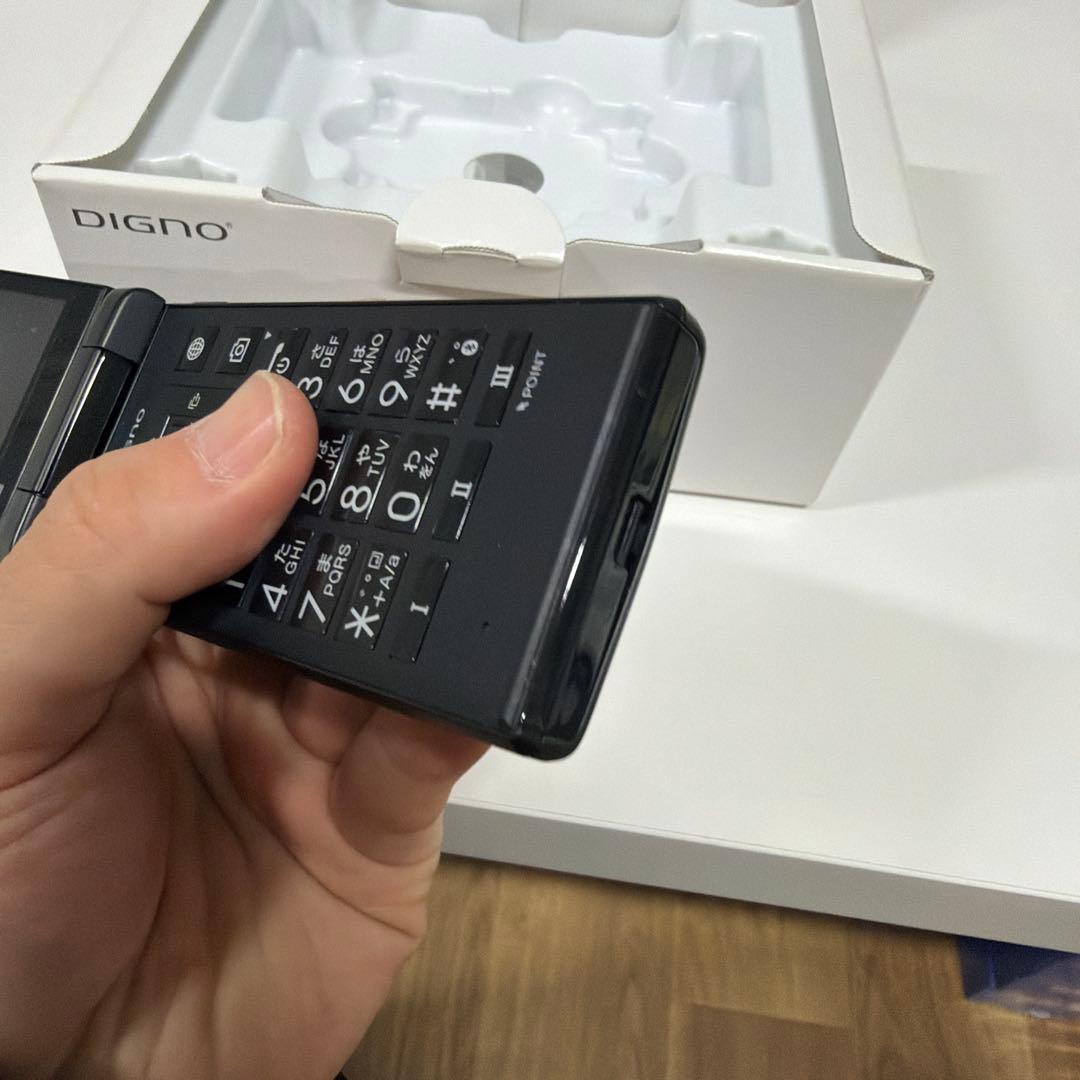 ニ*コ様 美品 SIMロック解除可 701KC ガラホ 通信確認済 ワンセグ