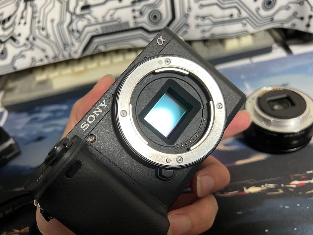 【美品】シャッター回数:約9400回 SONY α6400 カメラ レンズ付