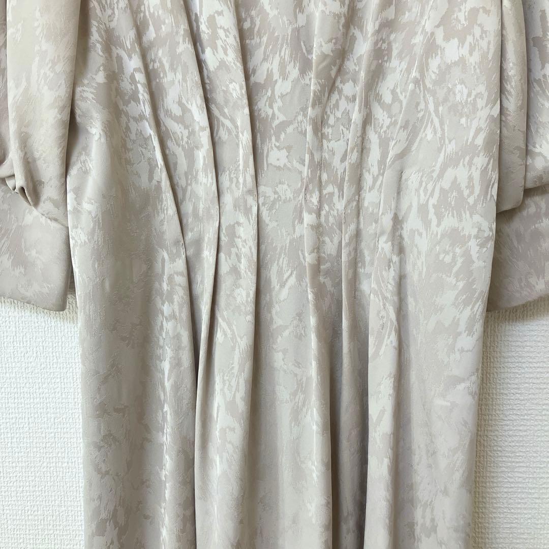 人気　美品　エトル　ミアンダリングウエストタックフレアドレス　ベージュ　M