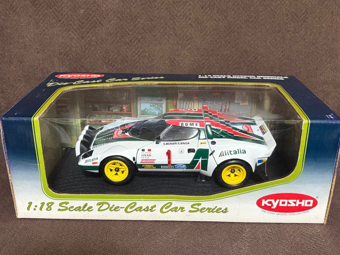 のらくろ京商 LANCIA STRATOS HF ラリー