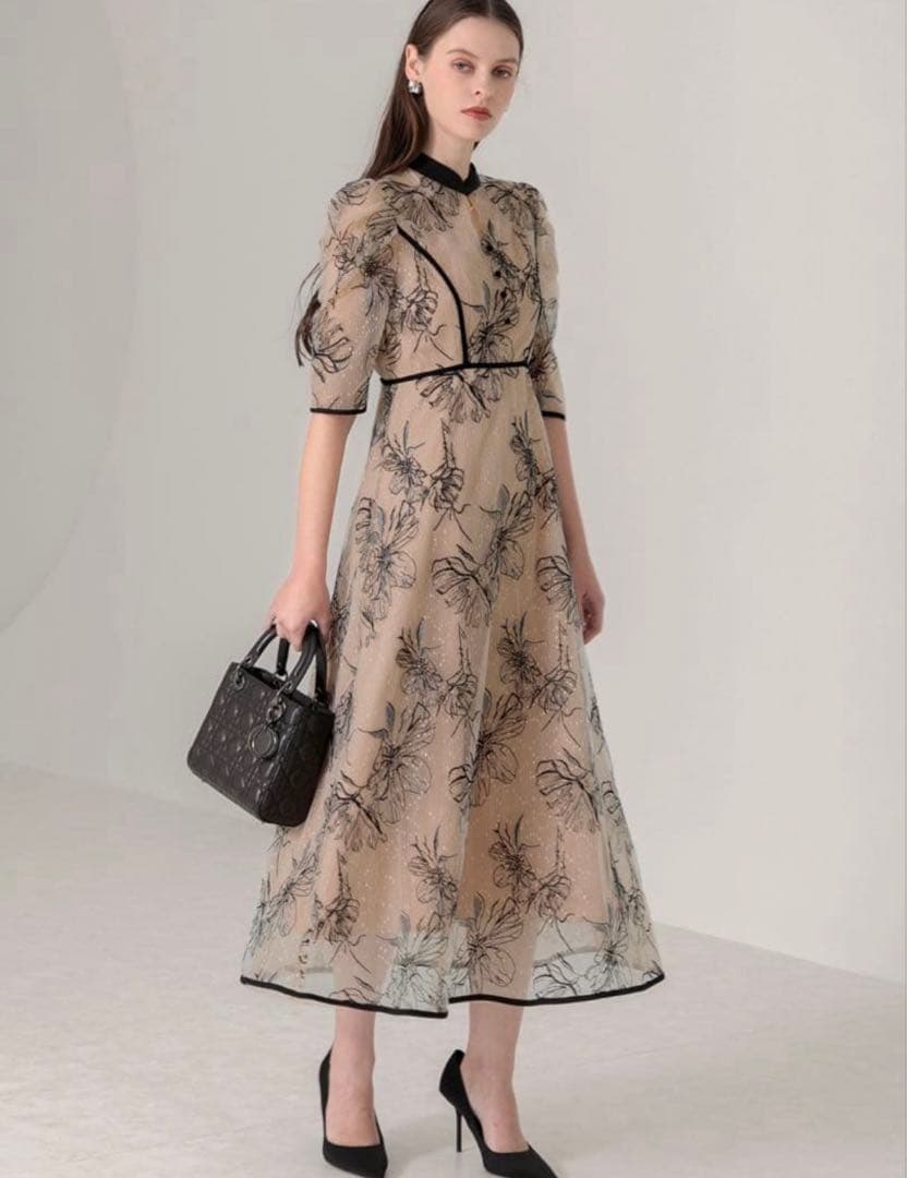 配色パイピングプチハイネック花柄刺繍ラメレースロング丈ドレスワンピース Leja