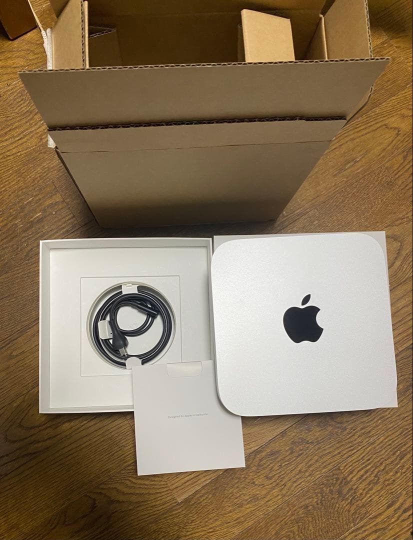 Mac mini M2 メモリ:16GB SSD:512GB