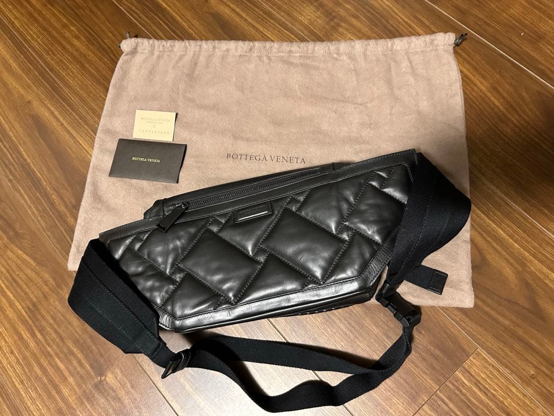 【美品】ボッテガヴェネタ　ウェストバック　ボディバック