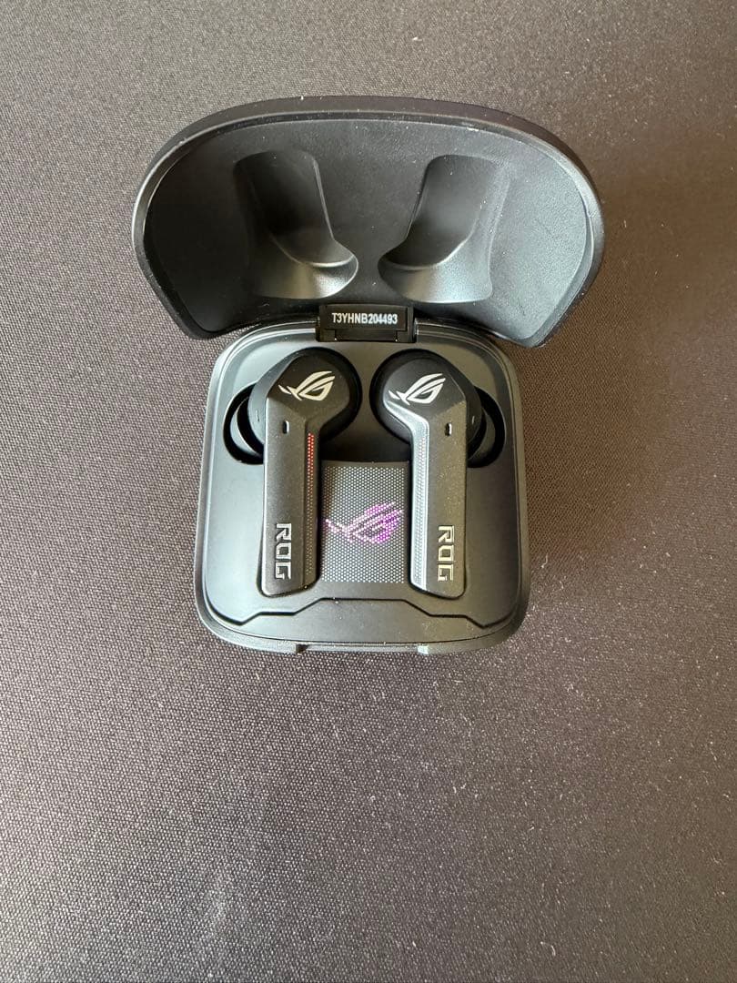 ASUS ROG Cetra True Wireless ゲーミングイヤホン