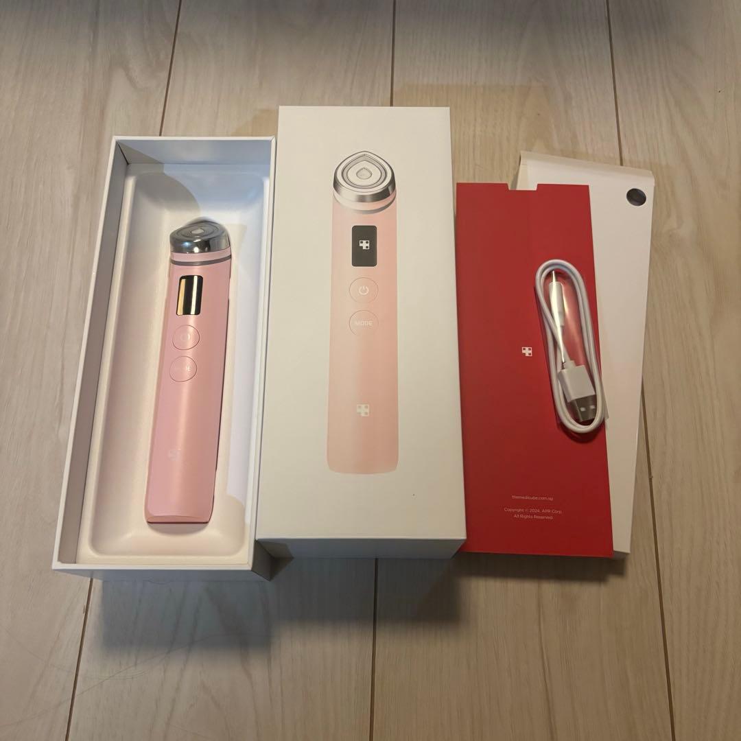 メディキューブAGE-Rブースタープロ　ピンク　美顔器