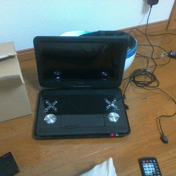 DVDポータブル