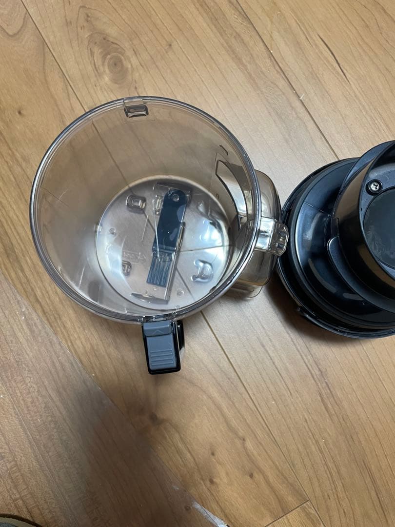 TOSHIBA 東芝 サイクロン式クリーナー グランレッド VC-CF32(R)