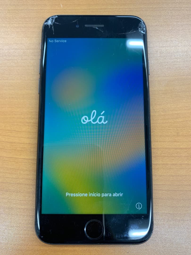 お*り様 動作確認済 iPhone 8 64GB ID K6621