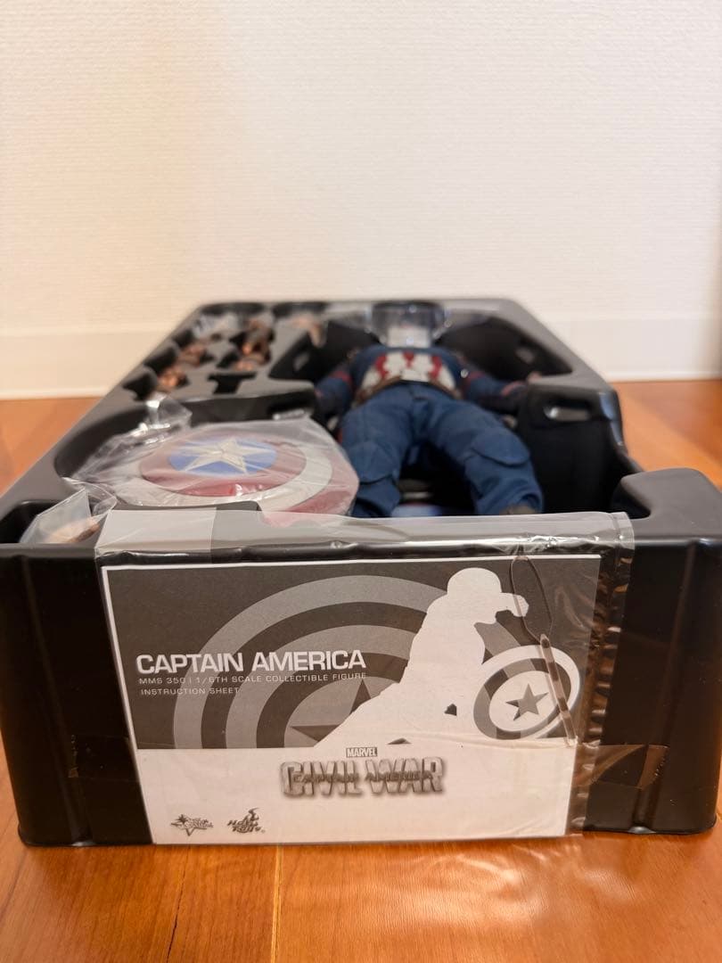 Hot toys ホットトイズ　アイアン マーク46 & キャプテン・アメリカ