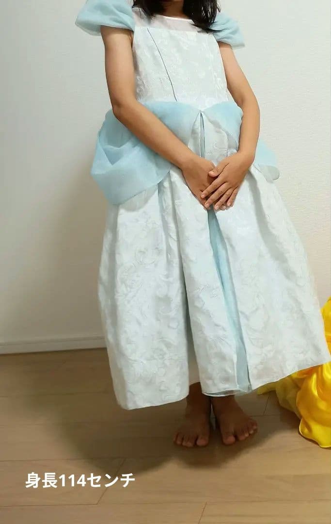 ビビディバビディブティック　シンデレラ　ドレス110 手袋・ティアラ