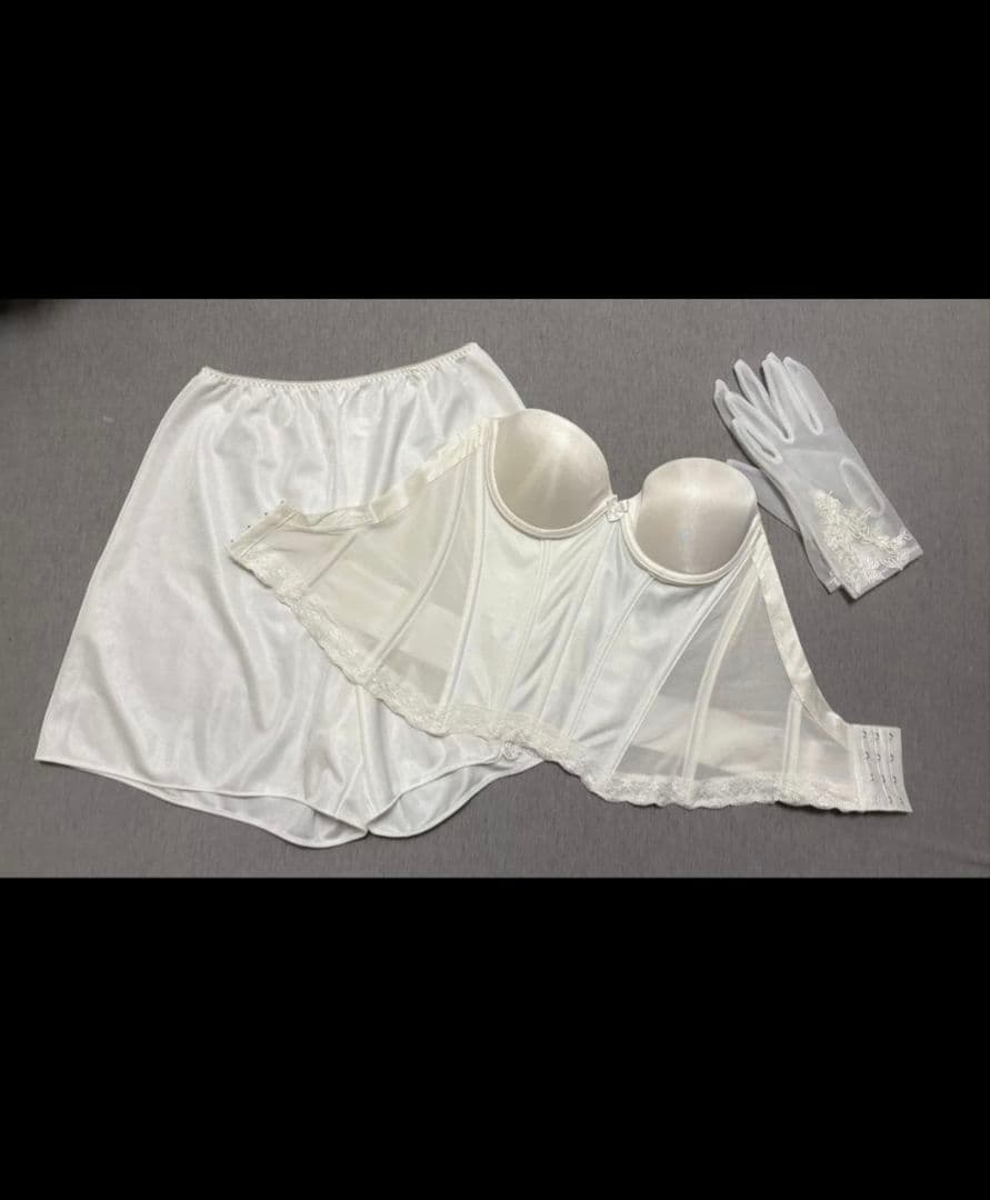 ブライダルインナー　美フォルム　クラウディア　Mサイズ