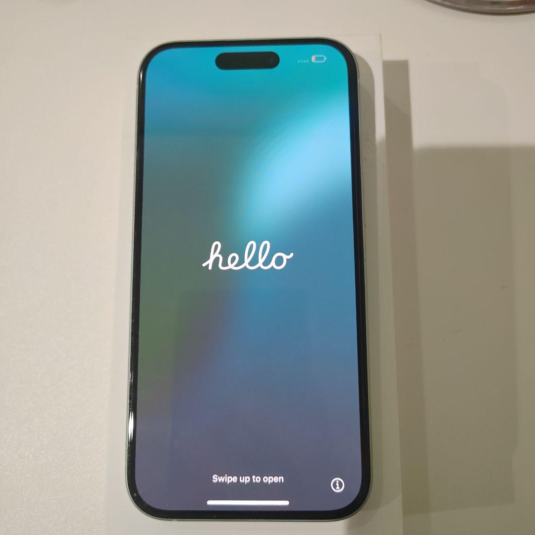 iPhone 15　本体　バッテリー91%　ケース　フィルム付き