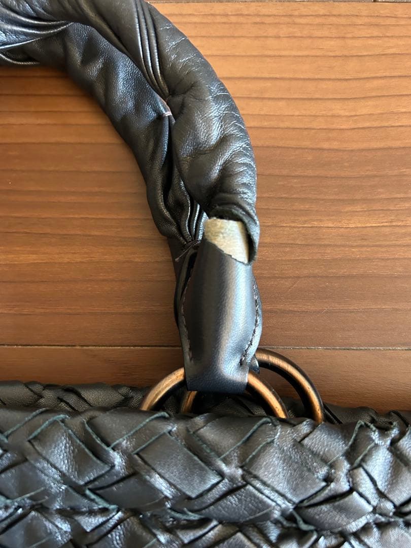 miu miu 編み込みレザーハンドバッグ