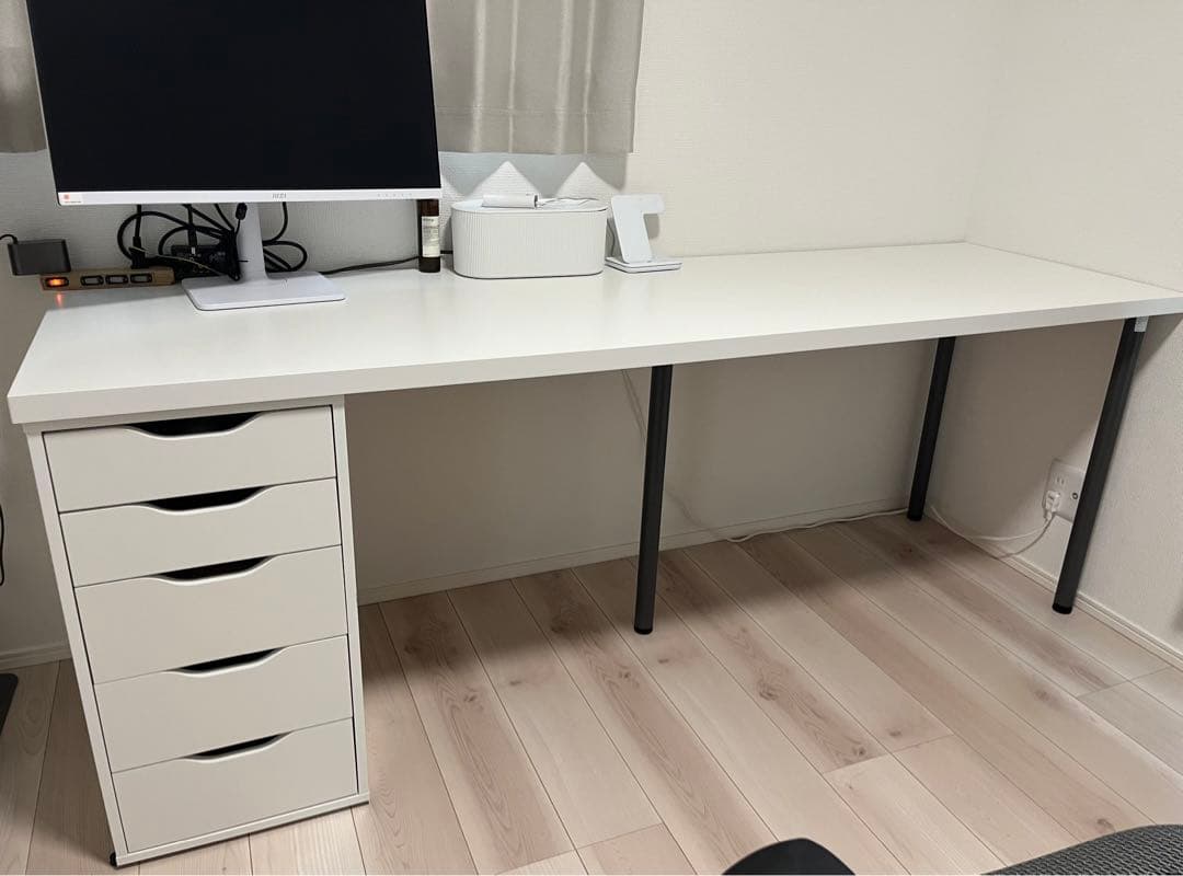 IKEA ラグカプテン　デスク（梱包たのめる便