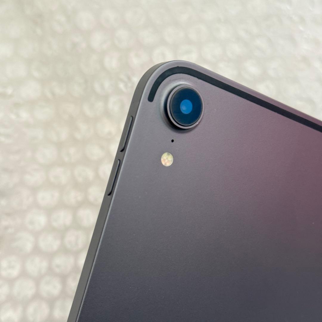 iPad Pro 12.9インチ 第3世代 256GB Wi-Fi カバー付き