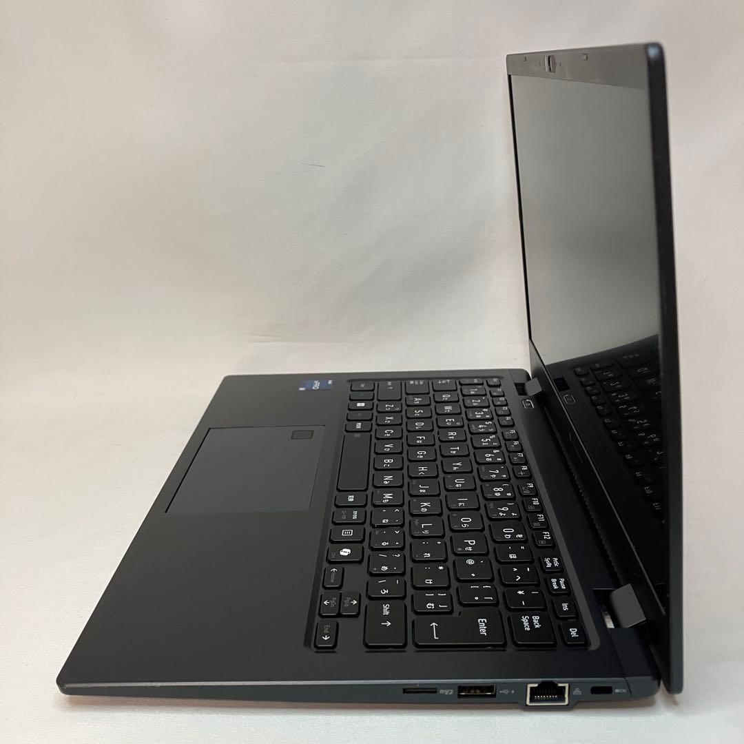 準美品 dynabook G83 第13世代 i5 16GB フルHD オフィス