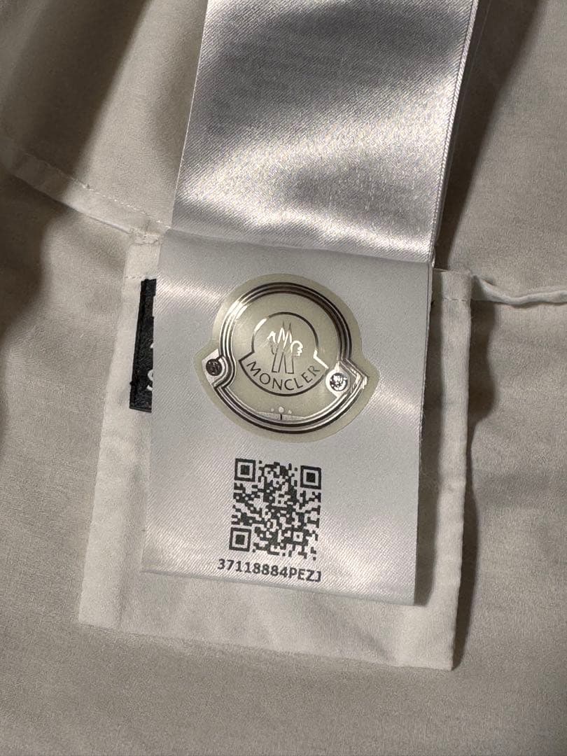 Monclerモンクレール シモーネロシャ パールロゴ レース オーバーシャツS