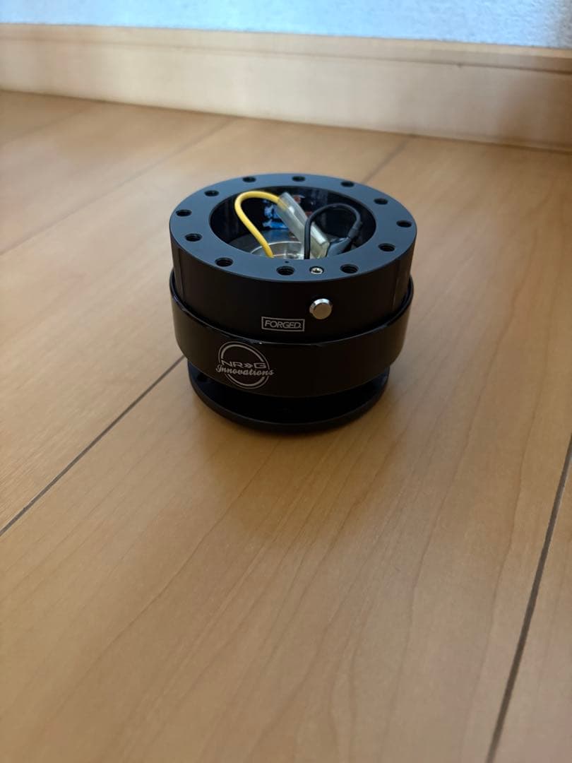 NRG クイックリリース ブラック　日本語取り付け説明書付き