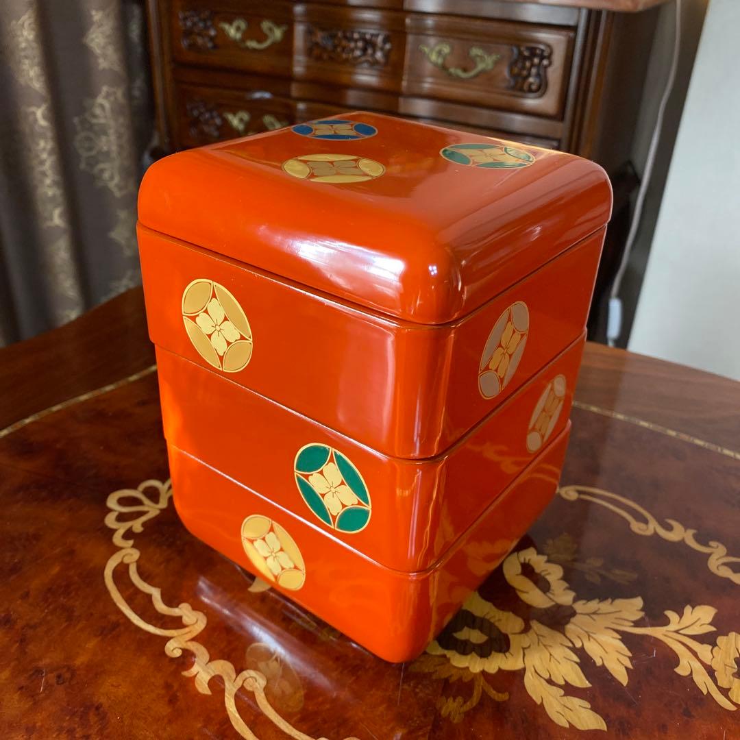 天然木　姫小重　三段重　雛祭り　ひな祭り　うるし塗　漆　白木屋　レア