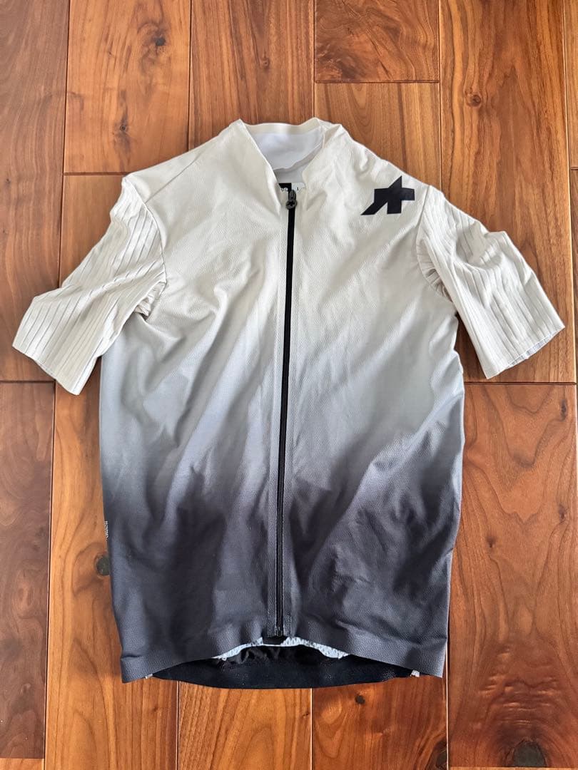 ASSOS 【EQUIPE RS JERSEY S11】Lサイズ