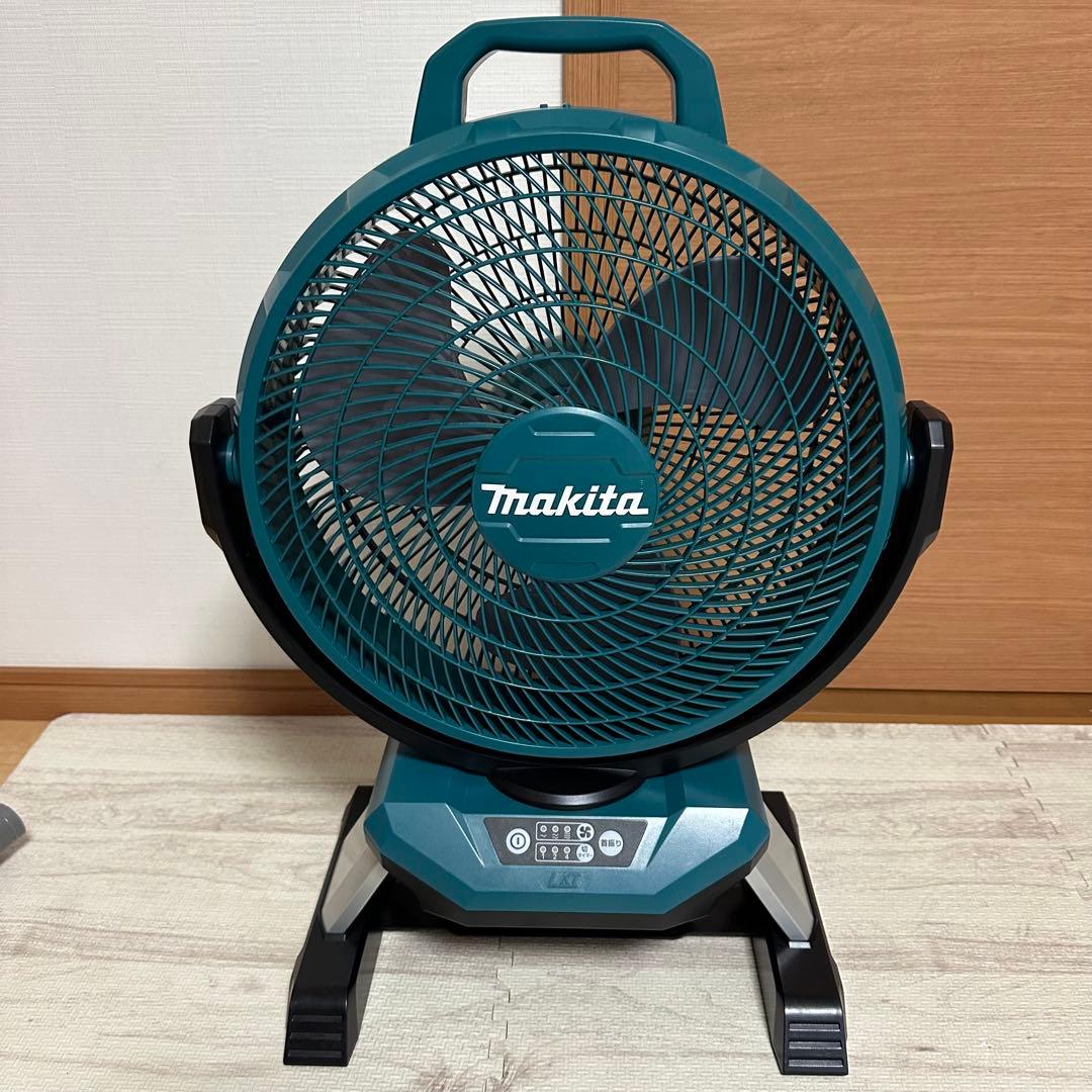 自動首振り／タイマー付 マキタ充電式ファンCF301D動作確認済み