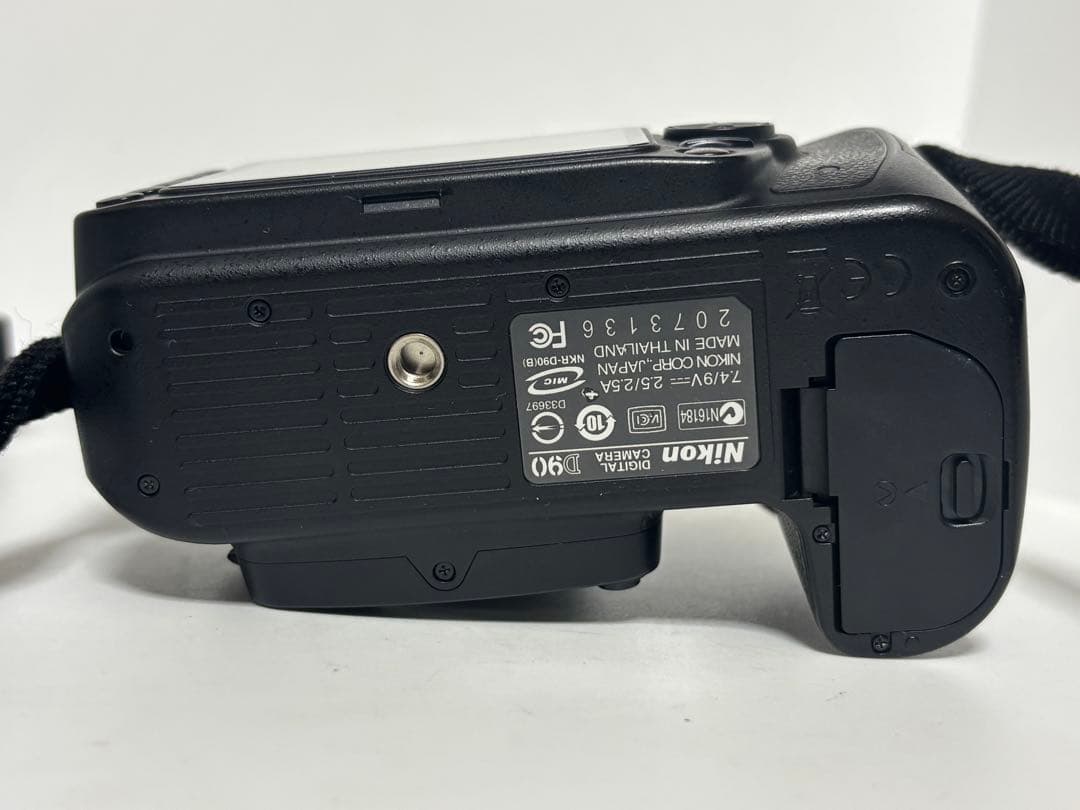 【美品】Nikon ニコン D90 ボディ 付属品多数