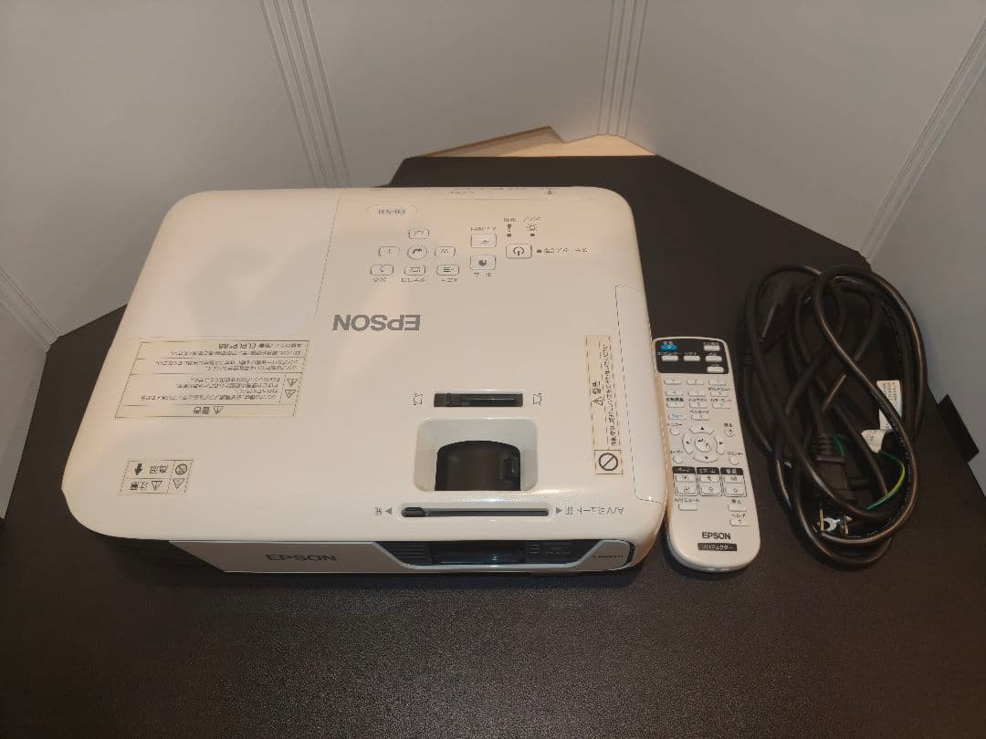 EPSON プロジェクター EB-S31