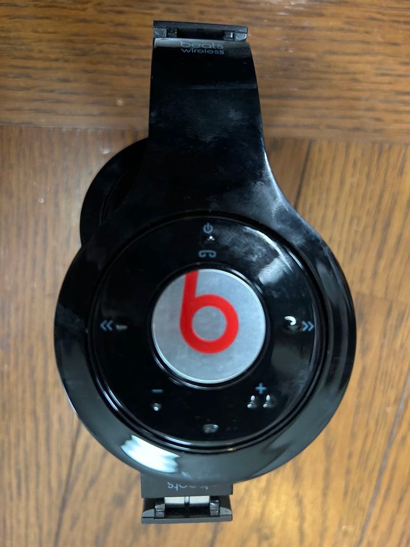 beets ワイヤレスヘッドフォン ビーツ