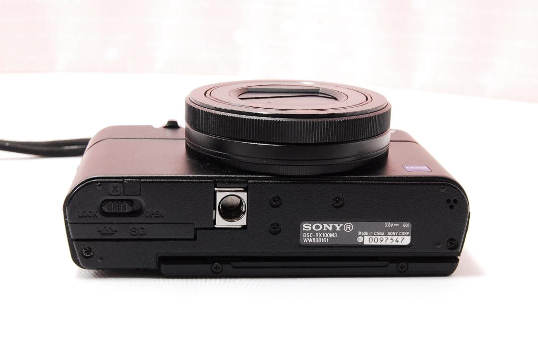 〓Wi-Fi機能搭載〓ソニー SONY Cyber-shot RX100M3