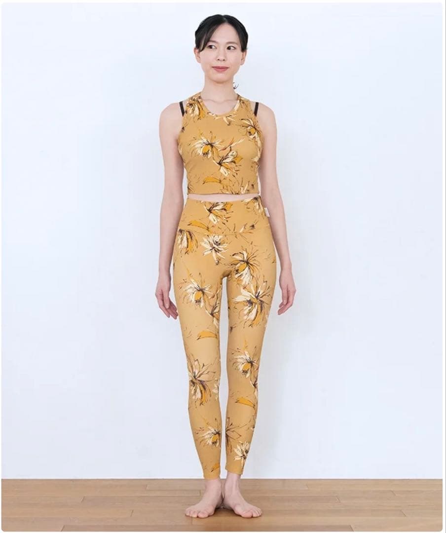 【SUKALA】リブBigフラワープリントショートタンクトップ