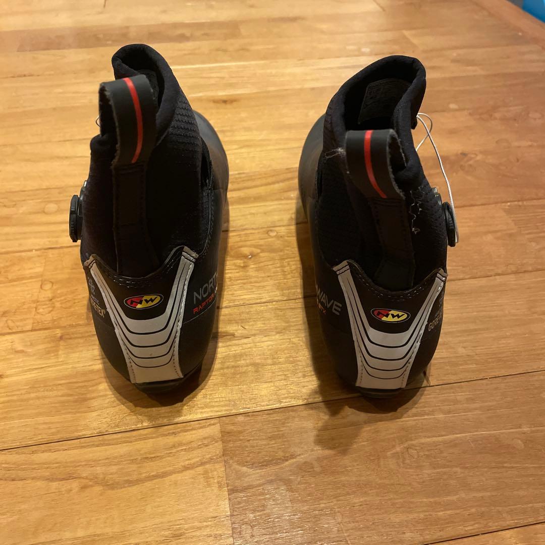 27cmノースウェイブ　ゴアテックス　SPDシューズ　ロードバイク　冬用