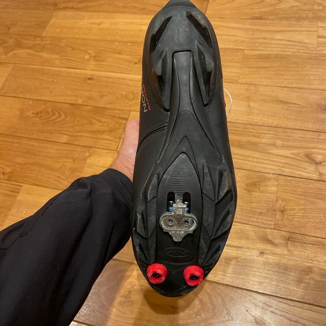 27cmノースウェイブ　ゴアテックス　SPDシューズ　ロードバイク　冬用