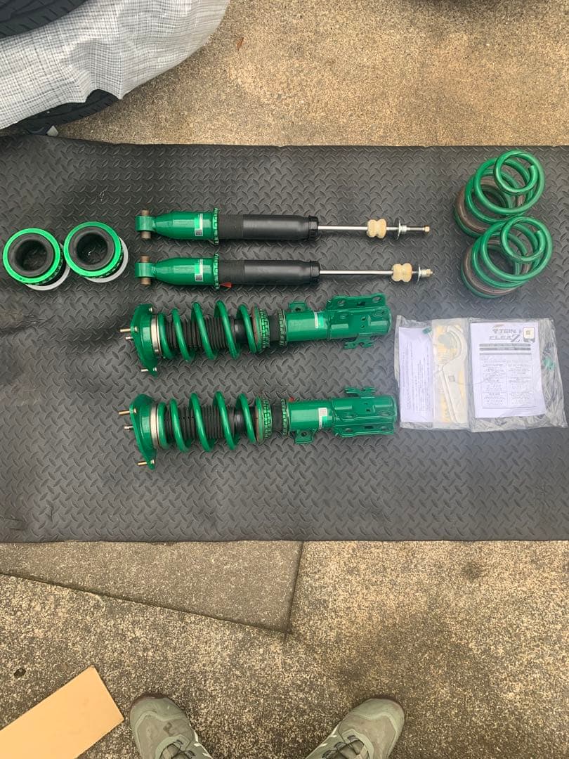 11/17まで　TEIN テイン　ヴォクシー 90系　ノア　フレックスZ 車高調