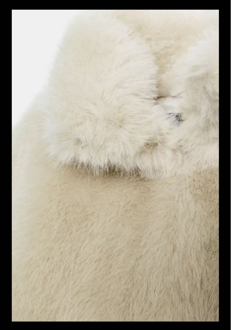 ZARA ショートフェイクファーコート 新品