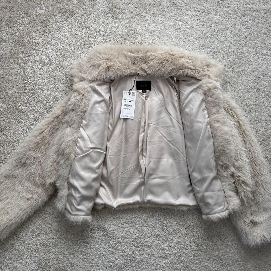 ZARA ショートフェイクファーコート 新品