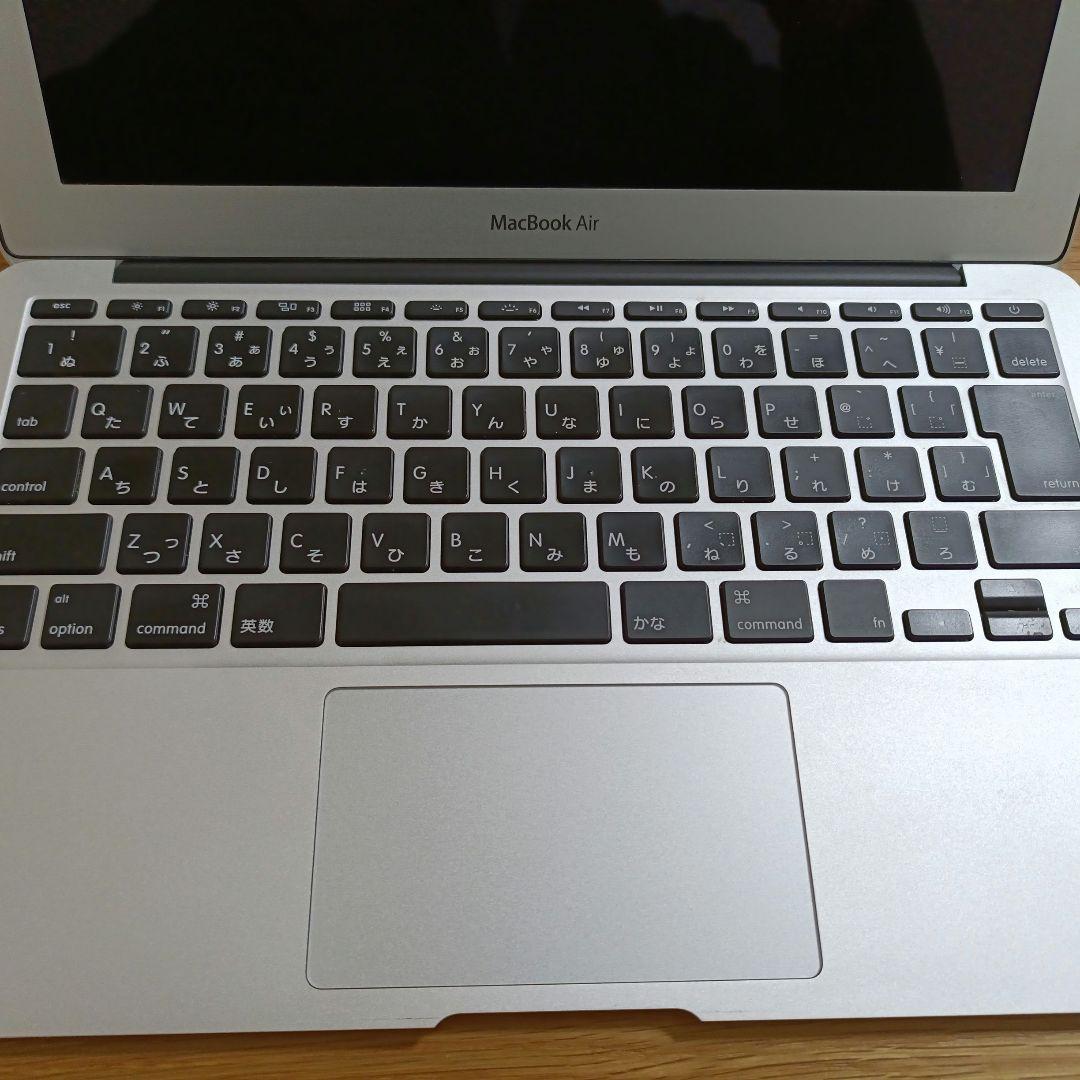 Apple MacBook Air 11インチ A1465 4GB/128GB