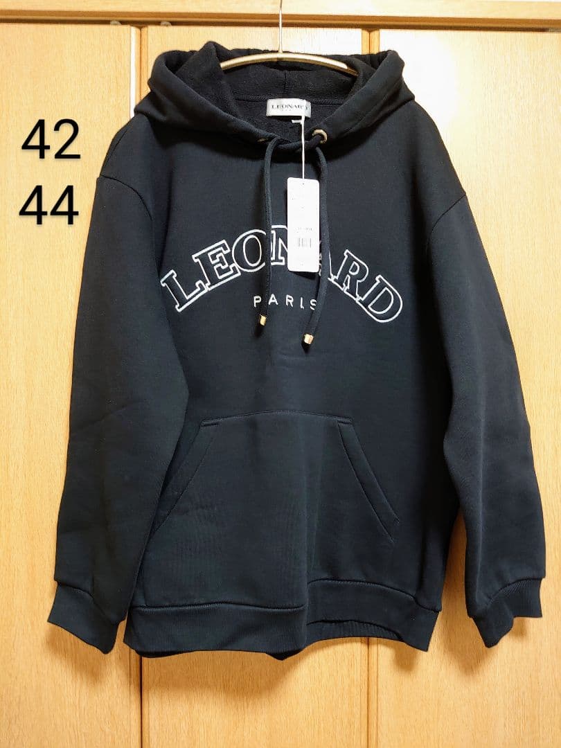 最終！★未使用タグ付き★レオナール 極近年 フーディ ブラック42 44