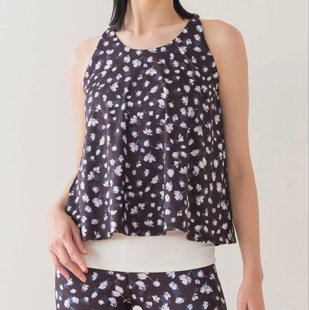 【SUKALA】フラワープリントカバータンクトップ　L L