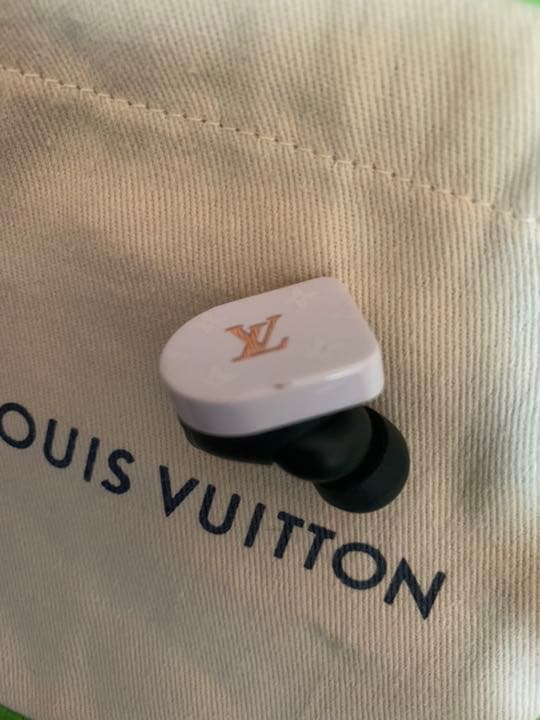 ルイ・ヴィトン LOUIS VUITTON ホライゾン ホワイト モノグラム