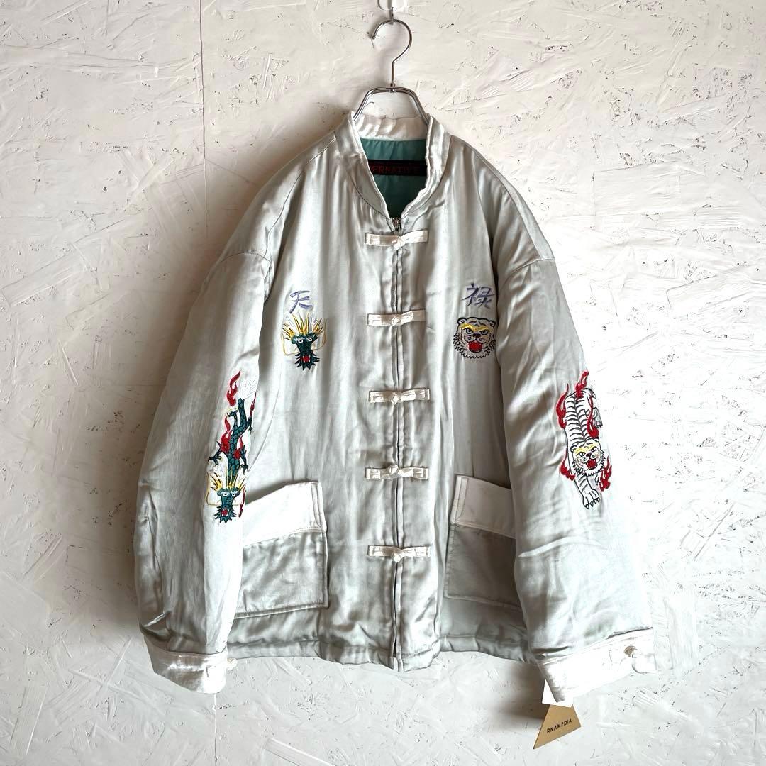 新品未使用タグ付き【RNA】チャイナスカジャン　刺繍スカジャン　シルバー　M