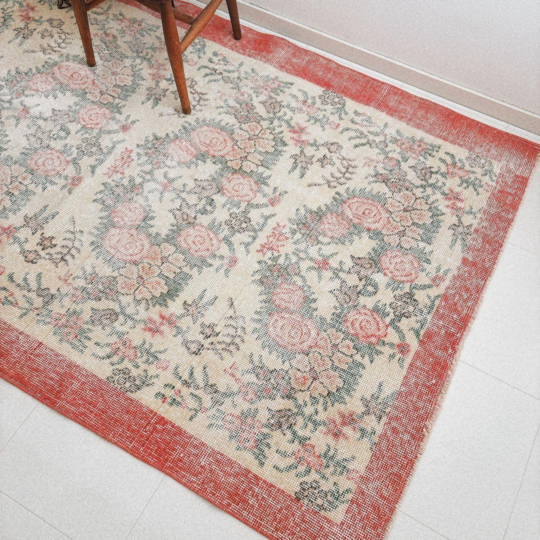 トルコ　ヴィンテージ ラグ　フローラル　ピンク