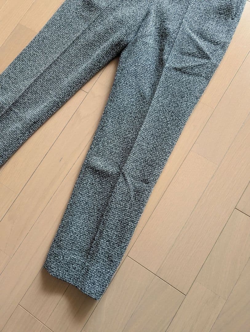 新品！ユナイテッドアローズ　テーパードパンツ