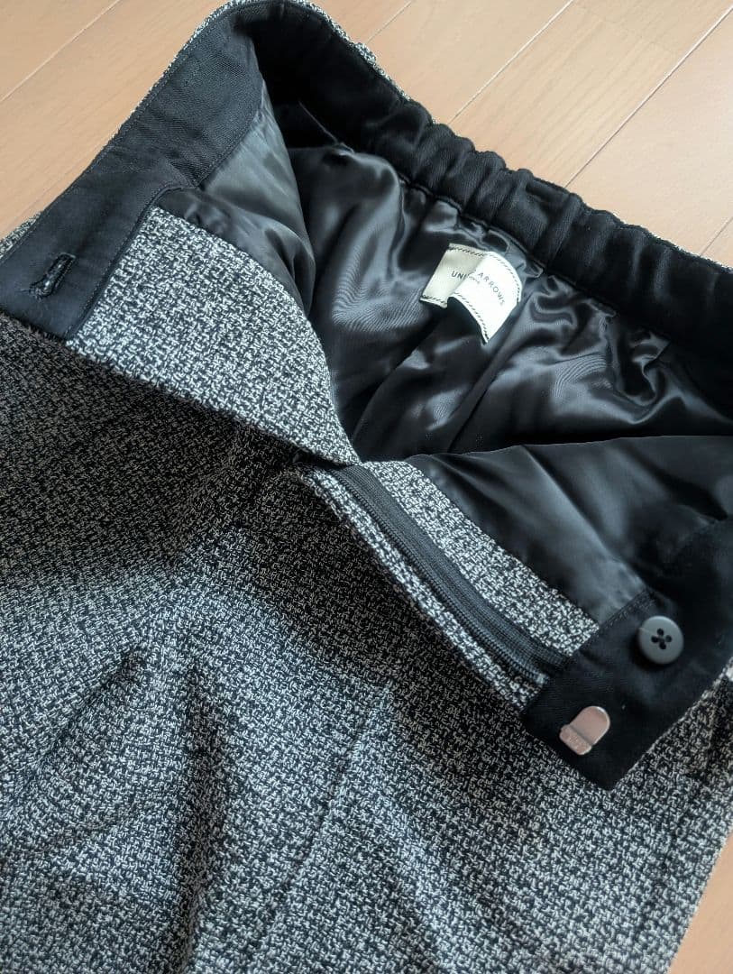 新品！ユナイテッドアローズ　テーパードパンツ