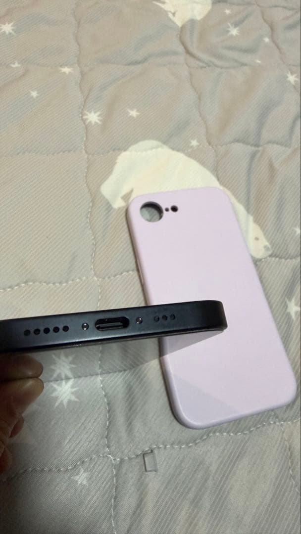 Apple iPhone 16e 128GBブラック SIMフリー