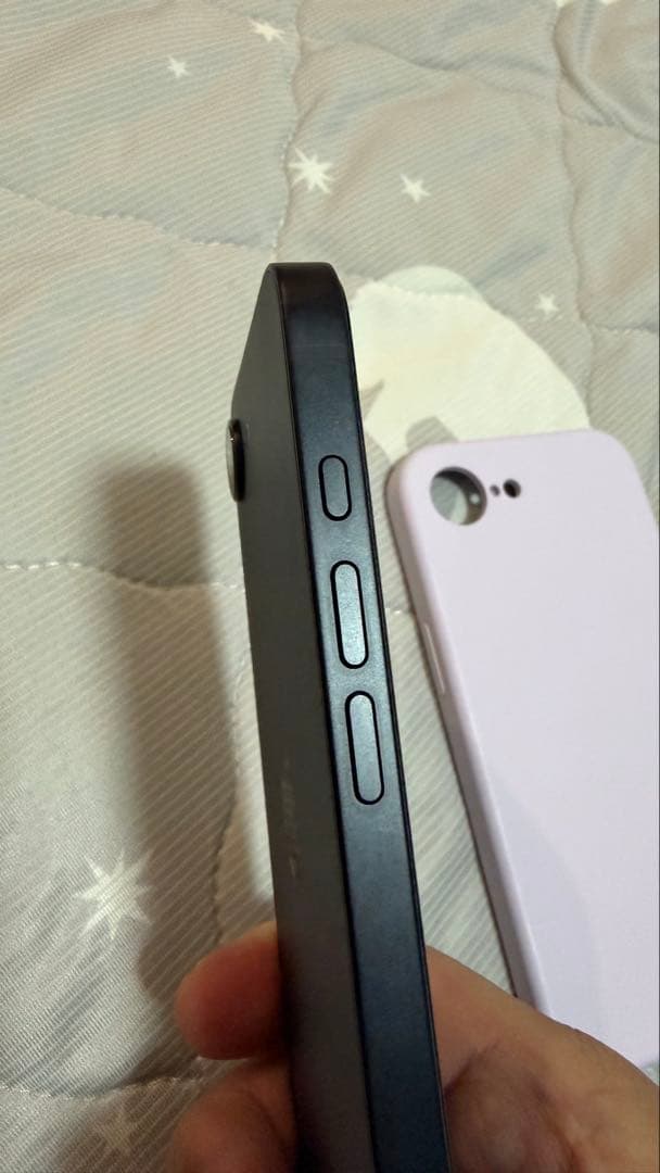 Apple iPhone 16e 128GBブラック SIMフリー