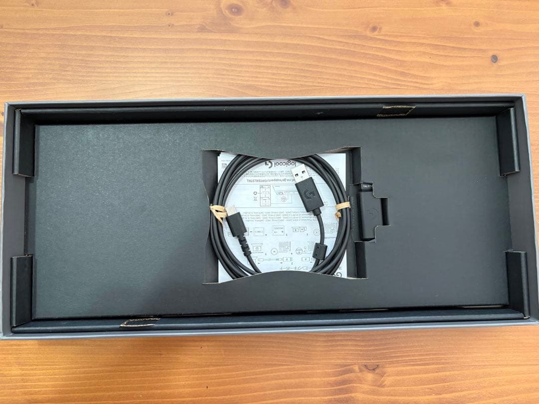 極美品 G915 X LIGHTSPEED TKL 赤軸 リニアブラック