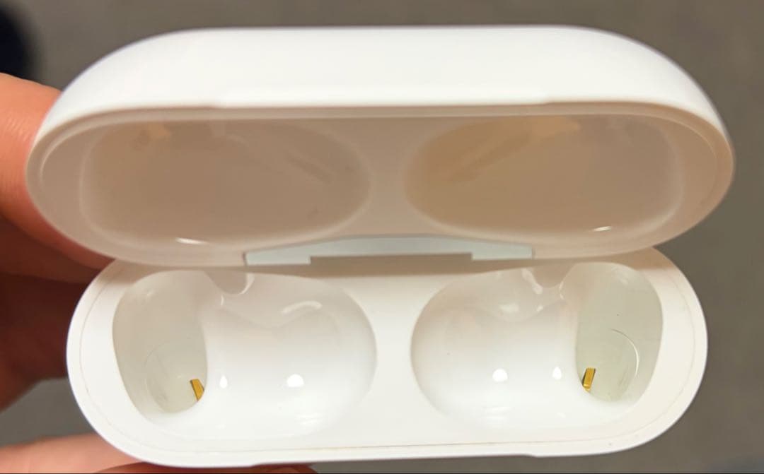 き*が様 Airpods pro第二世代　Lightningコネクタ