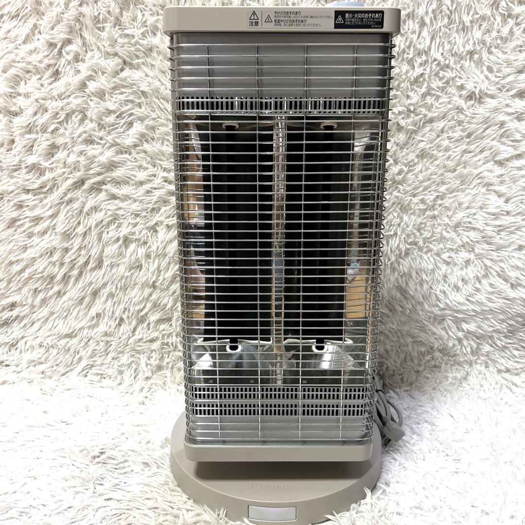 DAIKIN ダイキン ERFT11WS セラムヒート 電気ストーブ