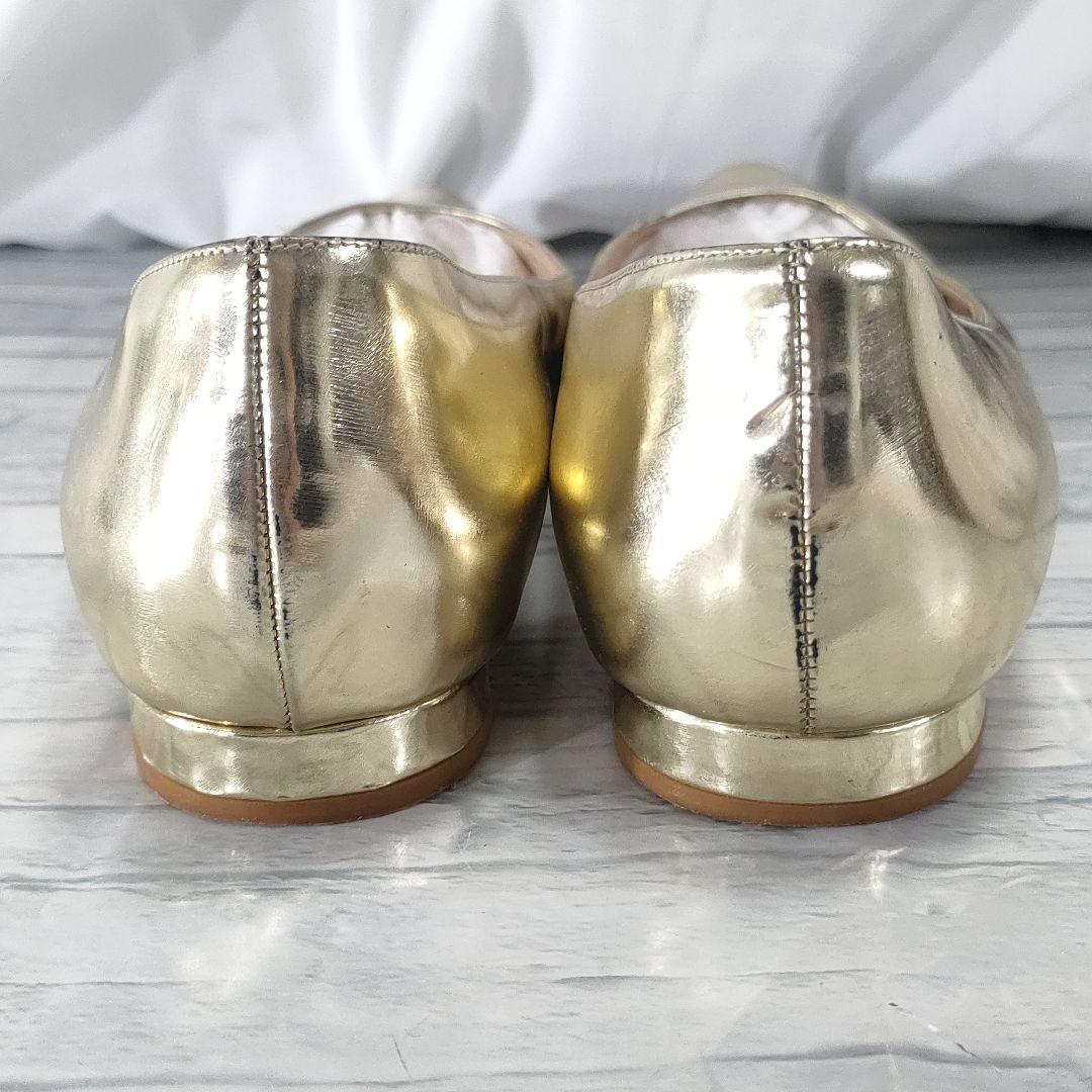 マノロブラニク　フラットパンプス　ゴールド　光沢あり◎　37.5